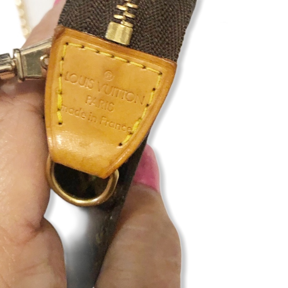 Louis Vuitton Brown Monogram Canvas Crossbody with Gold Chain - Picture 3 of 9